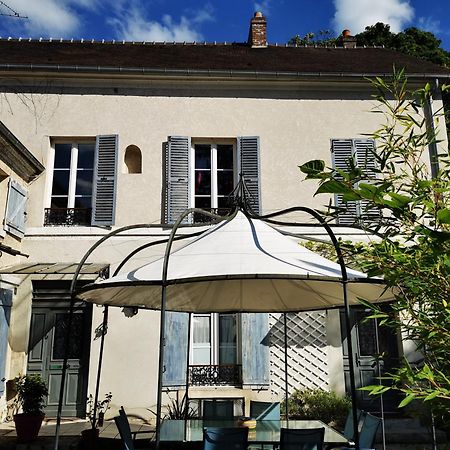La Chasse Royale Hotel Plailly Bagian luar foto