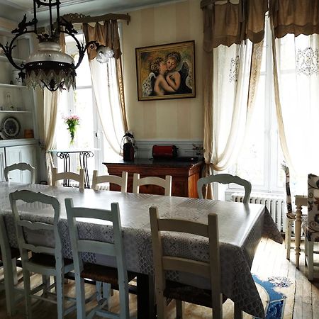 La Chasse Royale Hotel Plailly Bagian luar foto