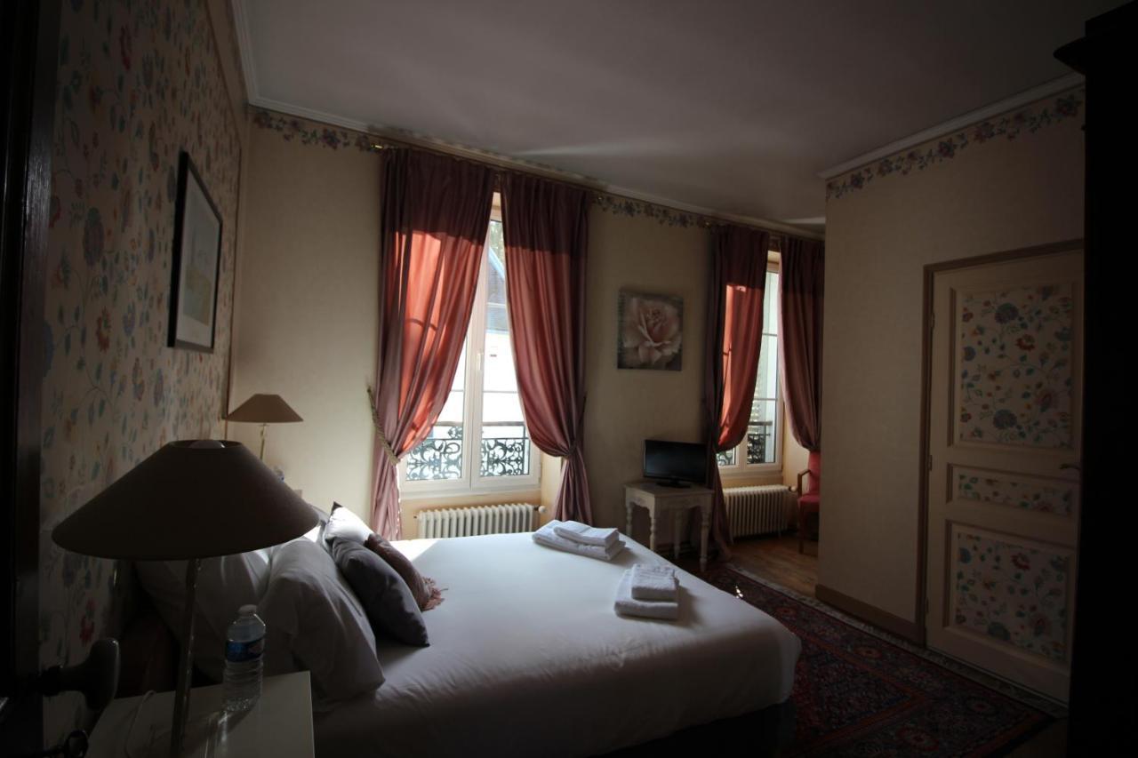 La Chasse Royale Hotel Plailly Bagian luar foto